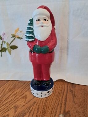 2017 Avon Red Santa Figurine Holiday Decor 9 Inch